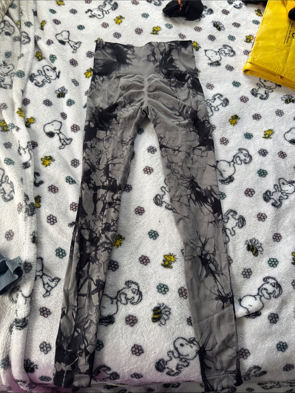 Gray and Black Marble Print High-Waist Leggings